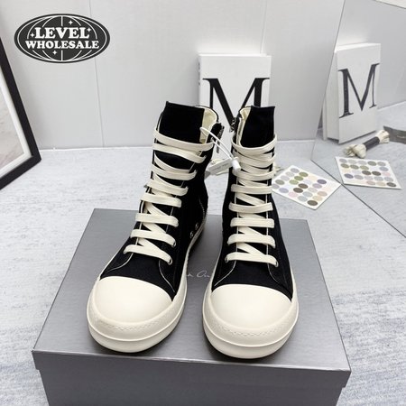 RICK OWENS HIGH-TOP BLACK - RO005