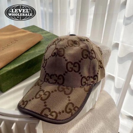 GUCCI CAMEL/EBONY JUMBO GG MAXI BASEBALL CAP