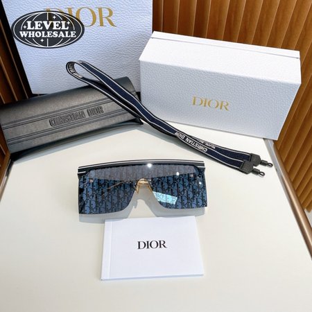 Dior DIORCLUB M1U Sunglasses Navy Blue