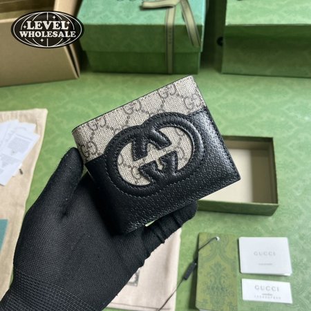 Gucci Wallet With Cut-Out Interlocking G