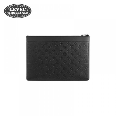 discovery pochette monogram shadow leather lp51