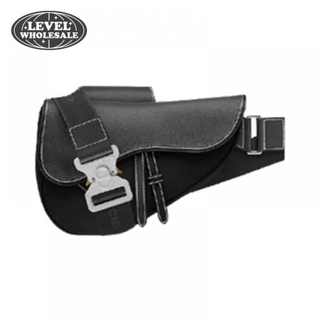 SADDLE BAG NAVY GRAINED CALFSKIN