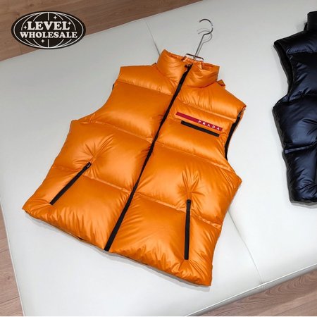 Prada Vest MC330138